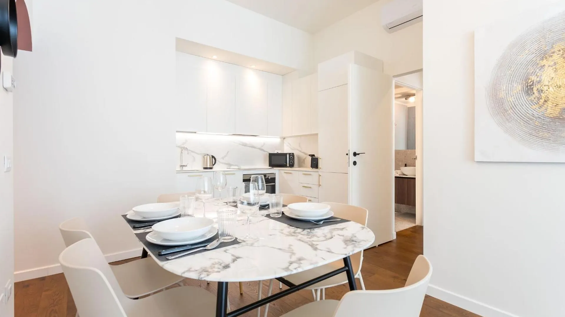 Apartment Mazzini By Halldis Milan