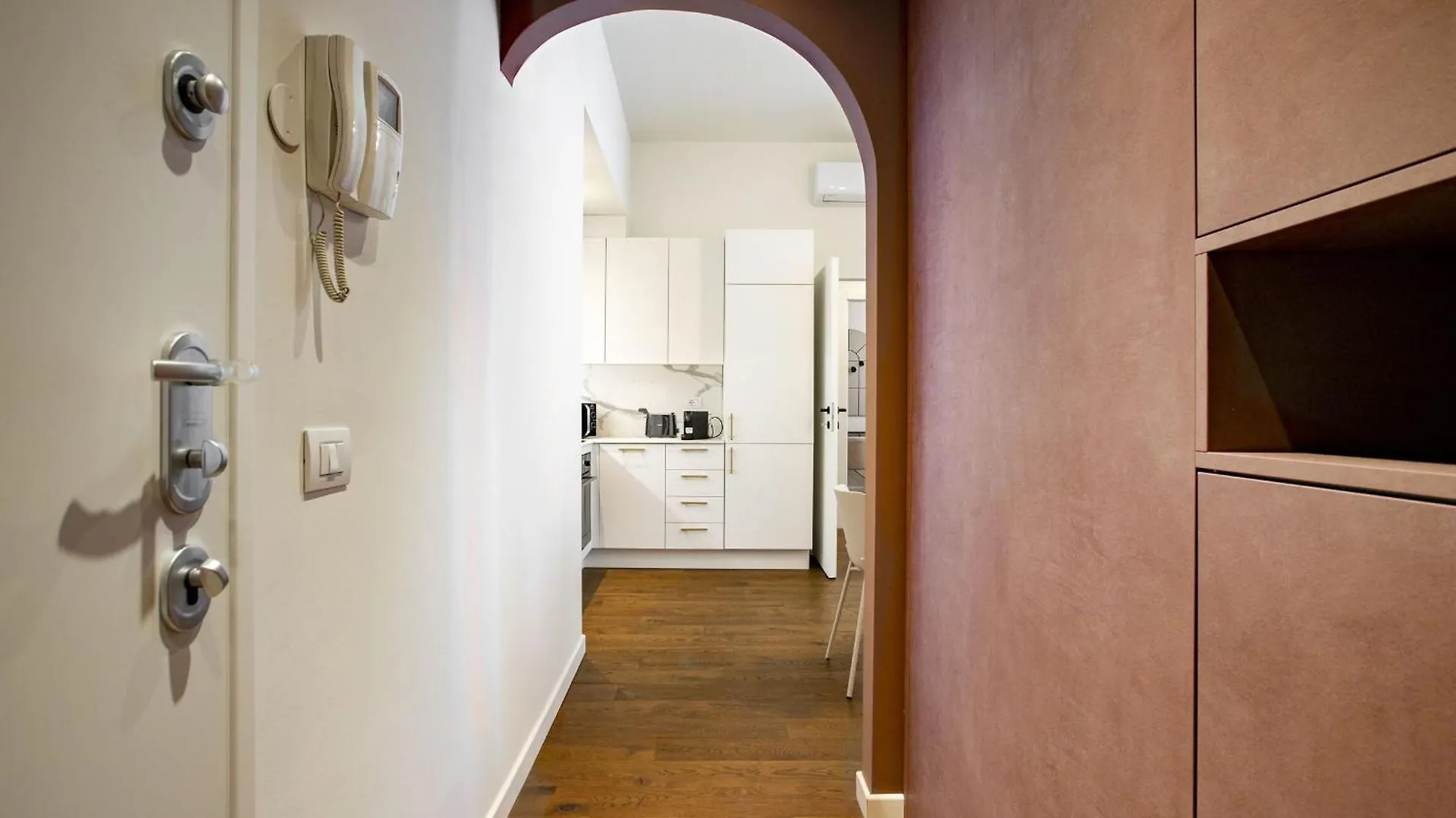 Mazzini By Halldis Milan Apartment